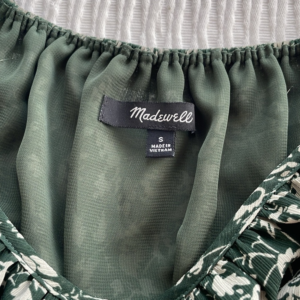 Madewell Top - Picture 2 of 2